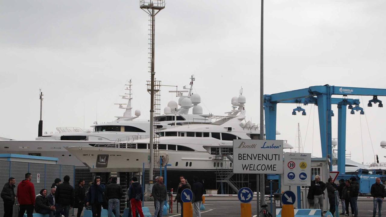 Benetti licenzia, sciopero di 8 ore in cantiere