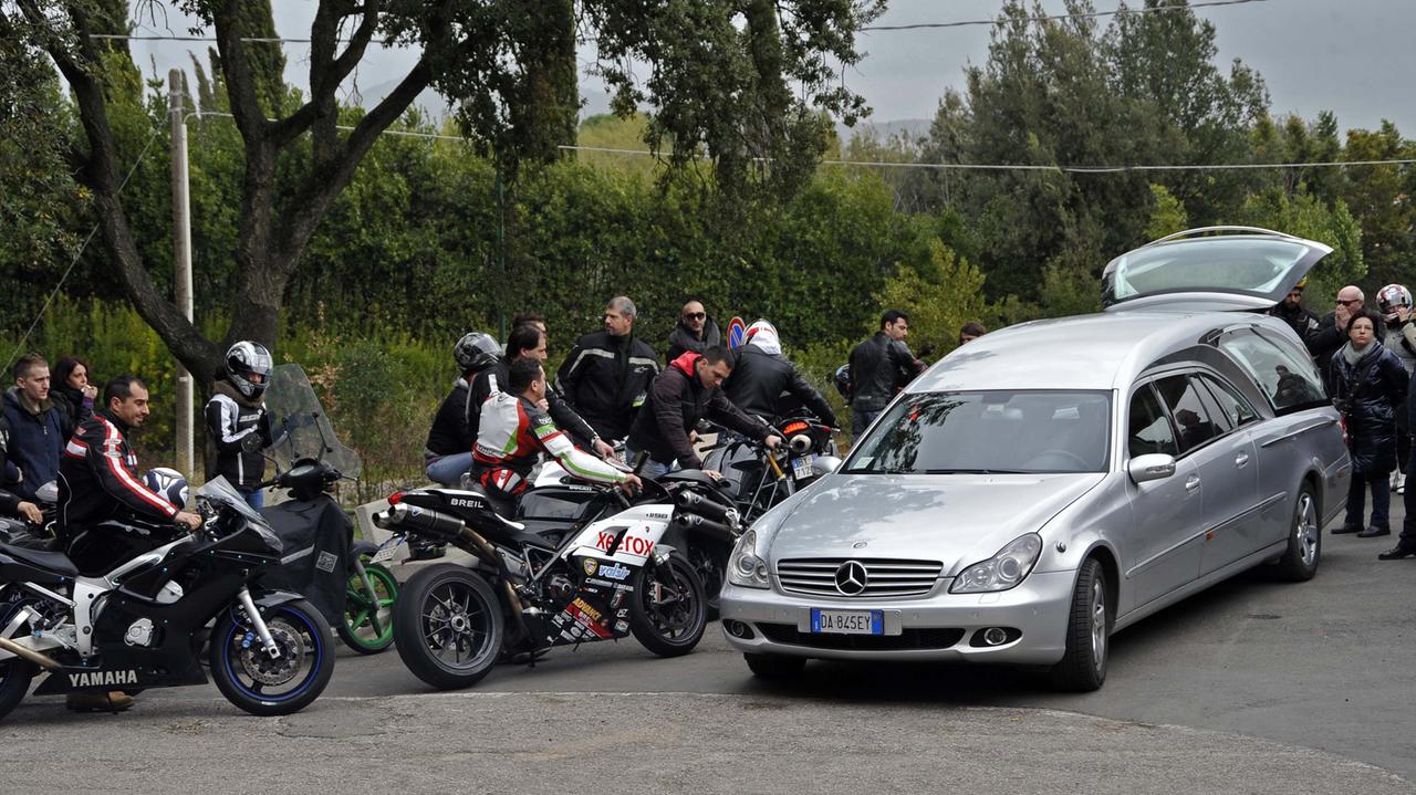 Un rombo di motori per dire addio a Fabrizio De Paoli