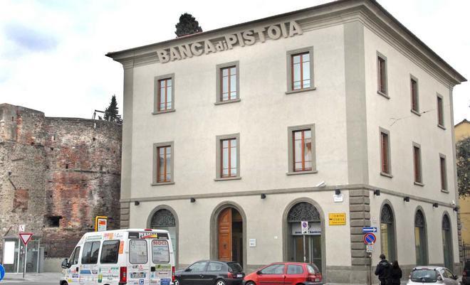 La Banca di Pistoia dà 25mila euro per ogni assunzione 