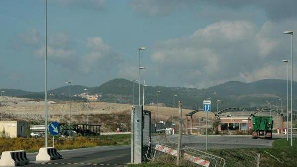«Scapigliato piena di amianto»