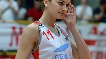 Gloria Favilla pronta al debutto con il Gentile-team