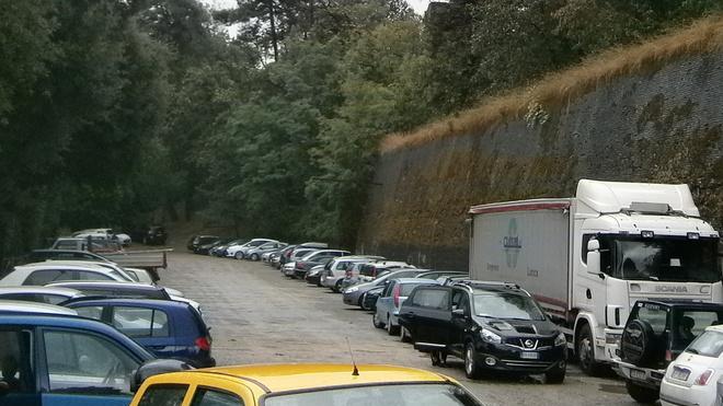 Lavori alle scuole e sulle strade