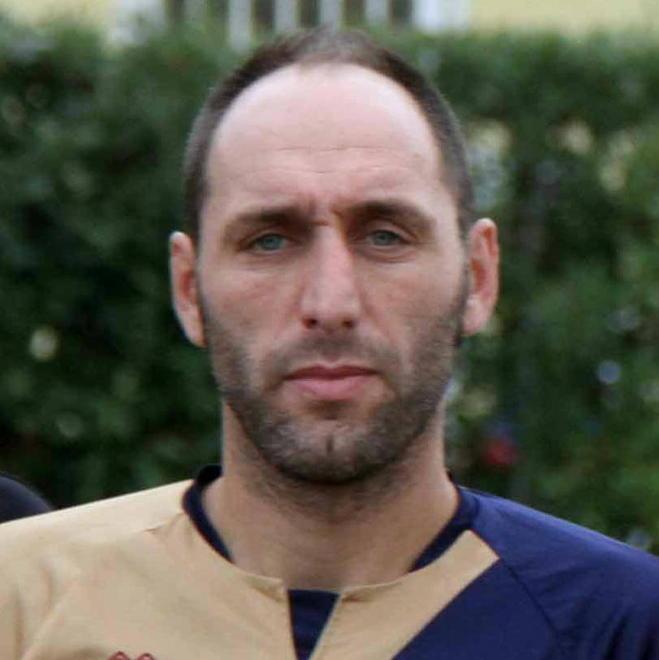 Milianti ko, ma il capitano forza i tempi 