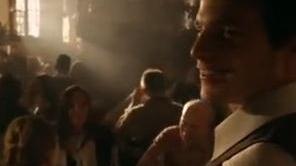 L’attore pratese Giacomo Carolei protagonista di uno spot sulla pizza Berlusconi