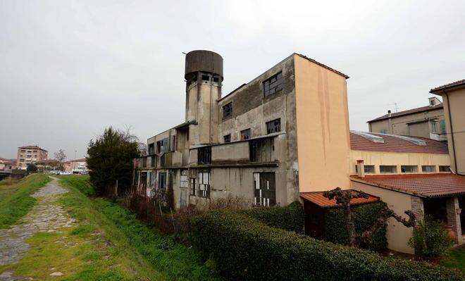 Il degrado a due passi dal centro di Pontedera 