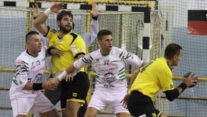Pallamano, due scontri al vertice per l’Ambra Poggio ed il Prato 