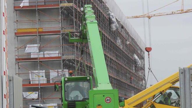 Pratilia, Esselunga cresce e spunta un nuovo parcheggio