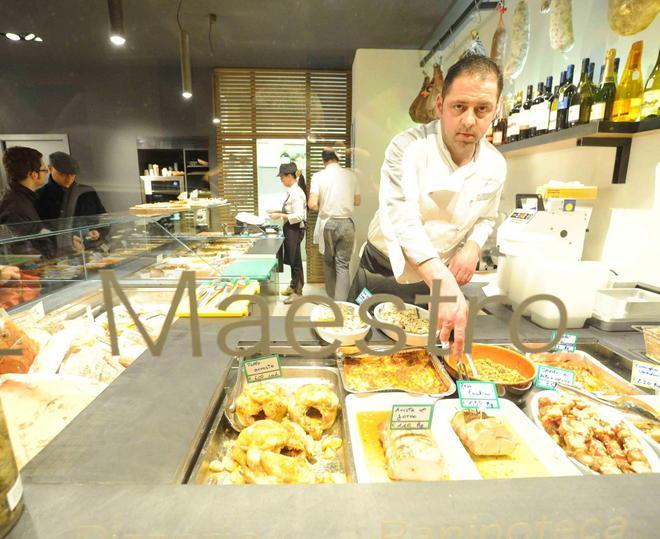 Il Maestro apre e lancia la ribollita e il peposo