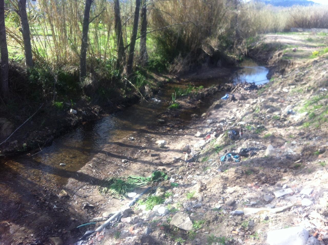 Alluvione, disastro ambientale: una discarica illegale ha rialzato la sponda del Rio Siligheddu 
