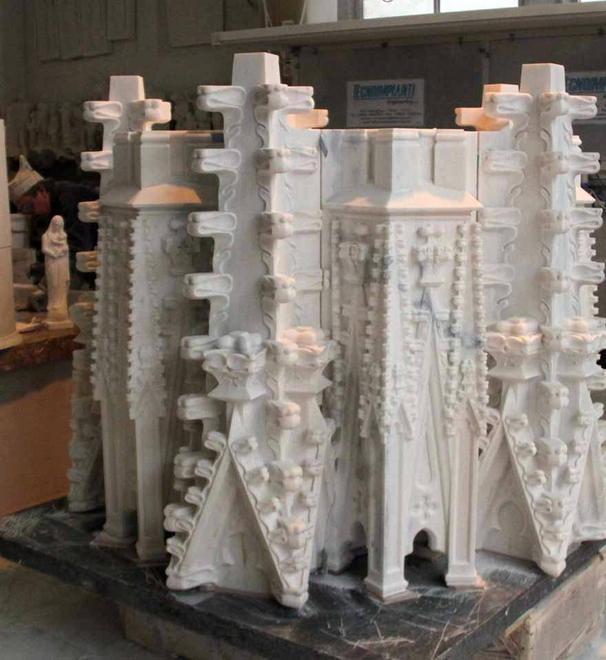 Rinasce a Carrara una guglia del Duomo di Milano 