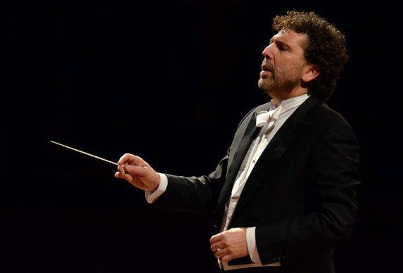 Note per sognare con Asher Fisch e il suo tocco magico 