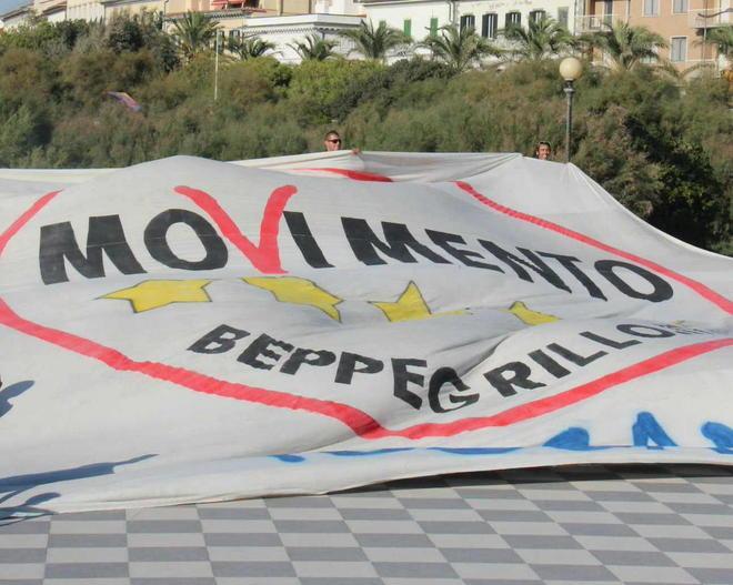 I 5 Stelle pronti a votare candidato e lista online 