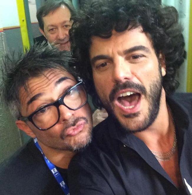 Alex cura le “teste” dei vip