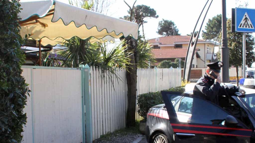 Marina di Massa: gli spara all’uscita da un locale, è grave
