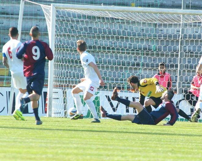 Lucchese vince il derby e si avvicina alla Correggese 