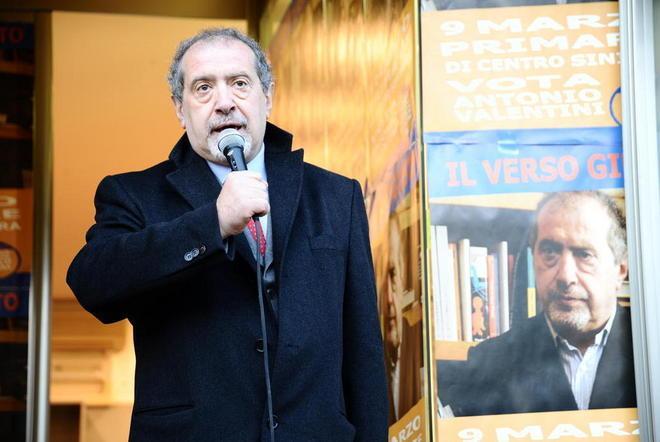 Ripartire dalla cultura «Serve un teatro degno di questa città» 