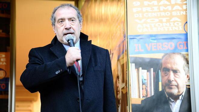 Ripartire dalla cultura «Serve un teatro degno di questa città»