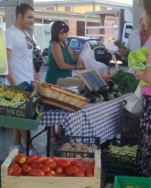 Il mercato contadino prosegue l’attività