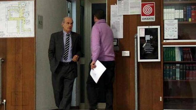 Tendola: «Sono un impiegato» Iodice pronto ad attaccare