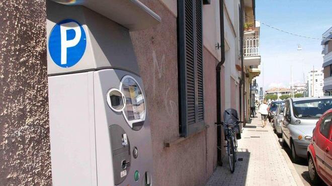 Sorpresi a manomettere i parcometri durante il carnevale