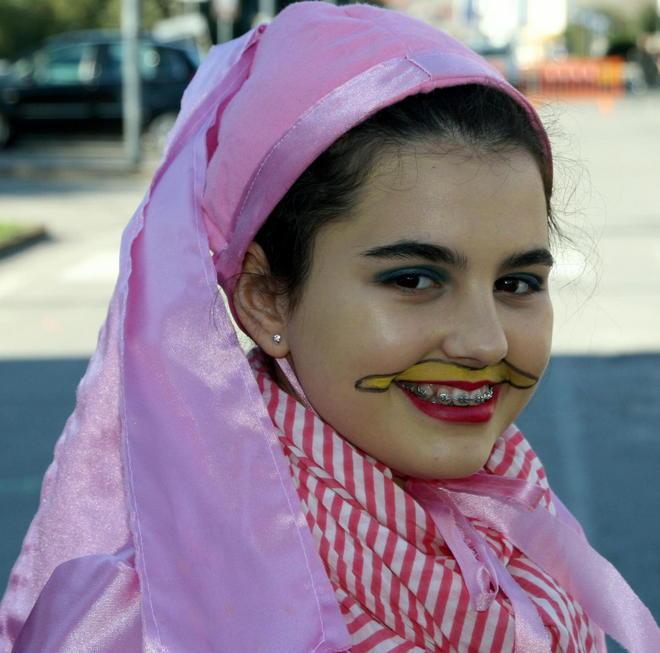 Tante mascherine hanno sfilato al carnevale di Solvay 