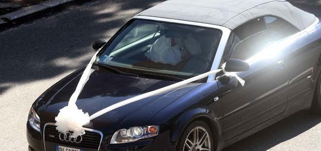 Dal Veneto alla Toscana a bordo dell’auto degli sposi 