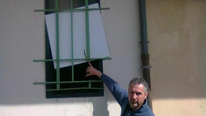 Terzo furto in due mesi alla libreria Lungomare