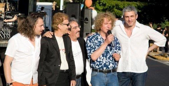 Gli Homo Sapiens cantano per la pediatria 