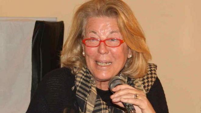 Marta Gazzarri manda un “vaffa” alla ex collega di partito