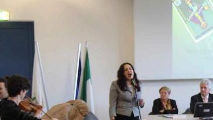 L’Isis festeggia vent’anni di scuola e lavoro