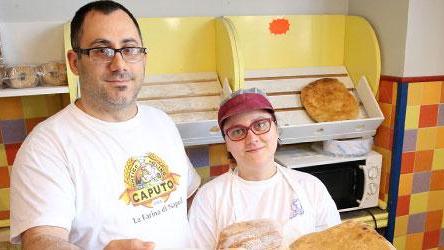 La vera pizza Napoli alla gastronomia Nadia