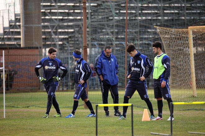 Gli azzurri in clima derby: allenamento a porte chiuse 