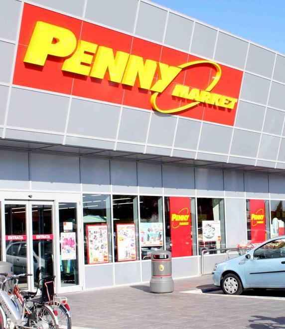 Ladri messi in fuga al Penny