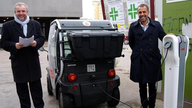 Il pieno con 5 euro. Ma di corrente