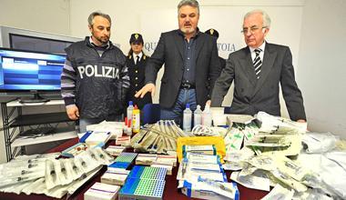 Prenotazioni facili e medicine rubate: nei guai infermieri Asl, 22 denunce 