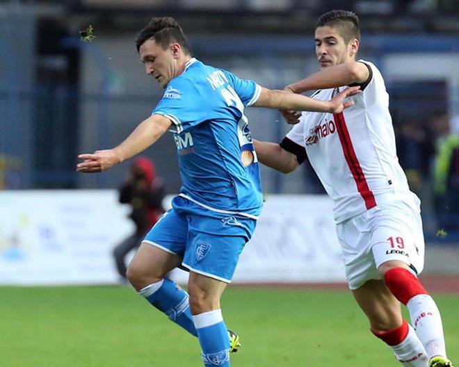Mario Rui sostituirà lo squalificato Hysaj nel derby col Siena 