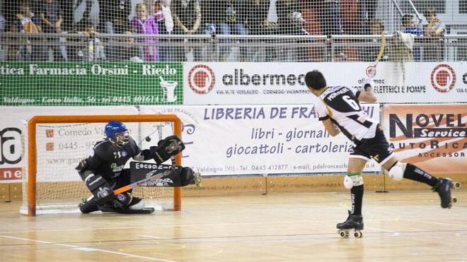Hockey, il golden gol di Montivero lancia il Cgc