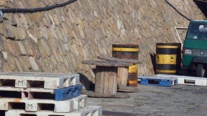 L’autorità ordina il repulisti in banchina