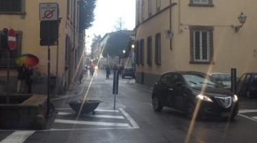 Scatta da mercoledì il senso unico in tutta via Elisa