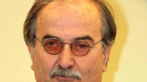 L’ex sindaco Varis Rossi bacchetta i due candidati