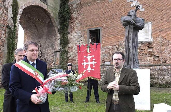 Ecco come la città celebra il suo genio più famoso 