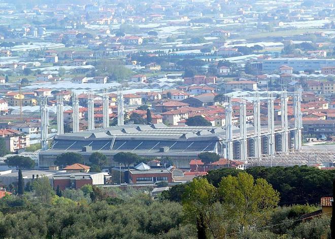 «Il mercato dei fiori? Meglio venderlo» 