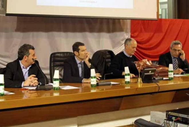 C’è il pericolo in agguato, il telefono ti dice che fare