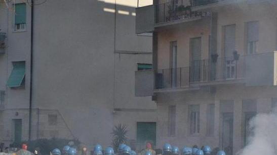 Lancio di bulloni, sei ultra denunciati