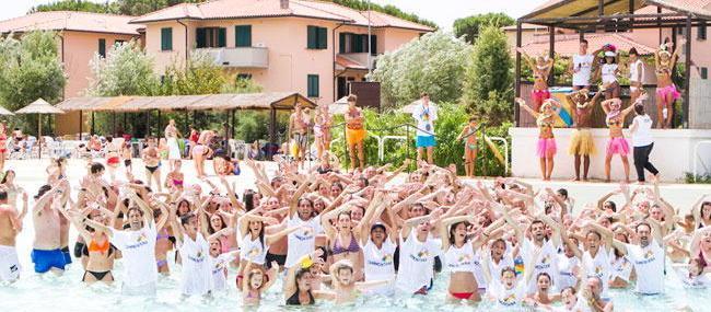 Lavoro, Acqua Village assume 250 giovani per l’estate 