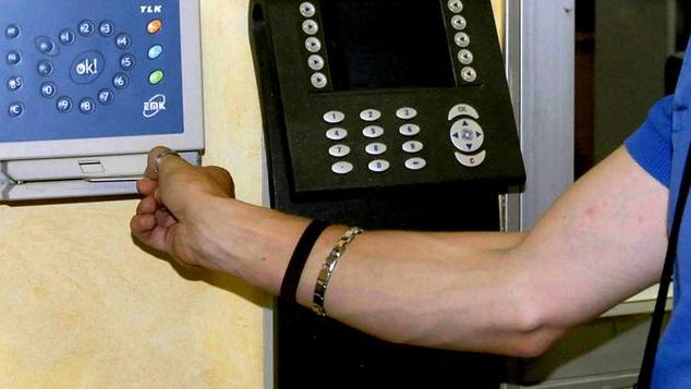 Al bar in orario di lavoro, condannate due caposala
