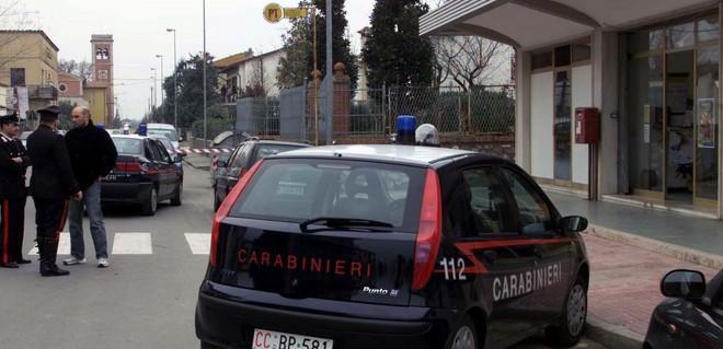 Due rapine, quasi in contemporanea 