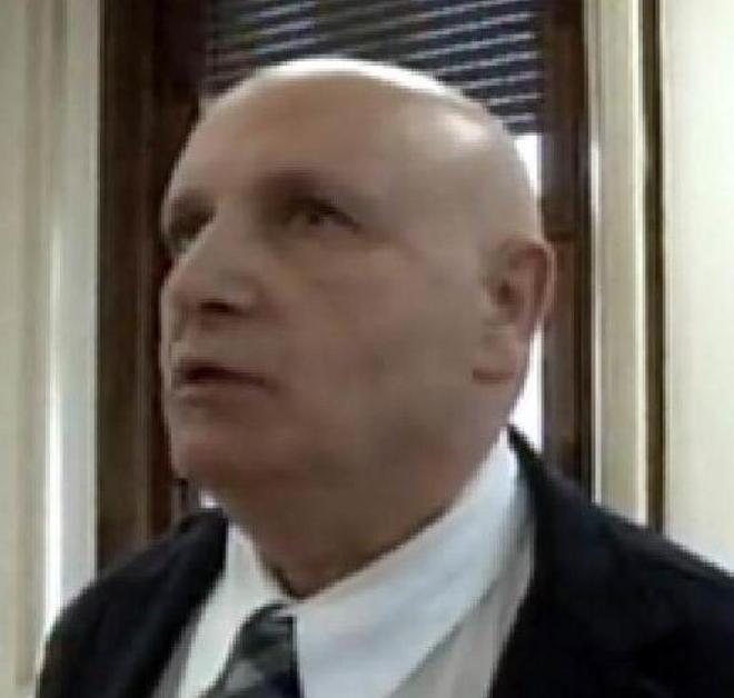 Crolla lo sperone durante i lavori 