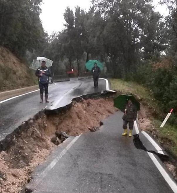 Strada franata, l’assessore: «I soldi ci sono saremo veloci» 