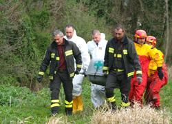 Trovato il cadavere di una donna in un fosso a San Concordio 